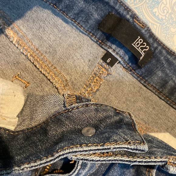 1822 - Picture 4 of 4